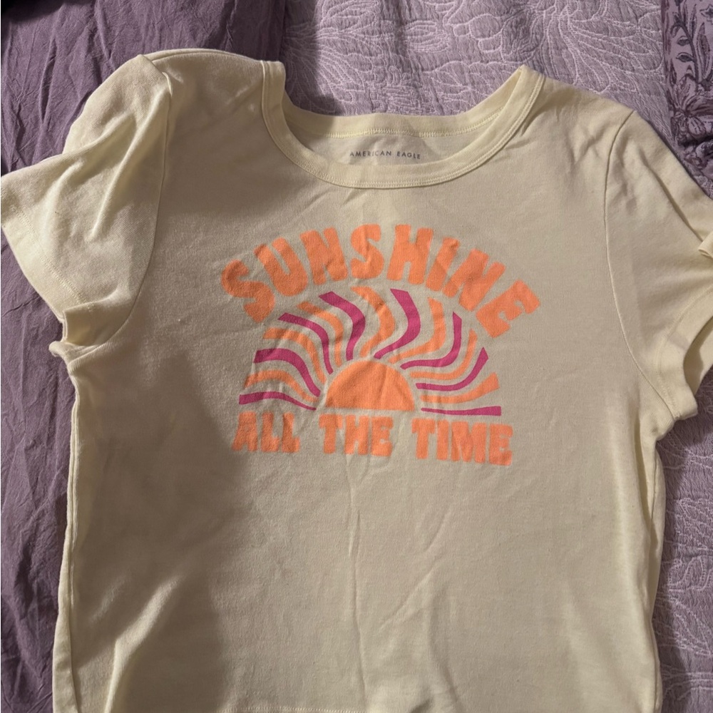 American Eagle Outfitters Light Yellow Tee with Orange and Pink